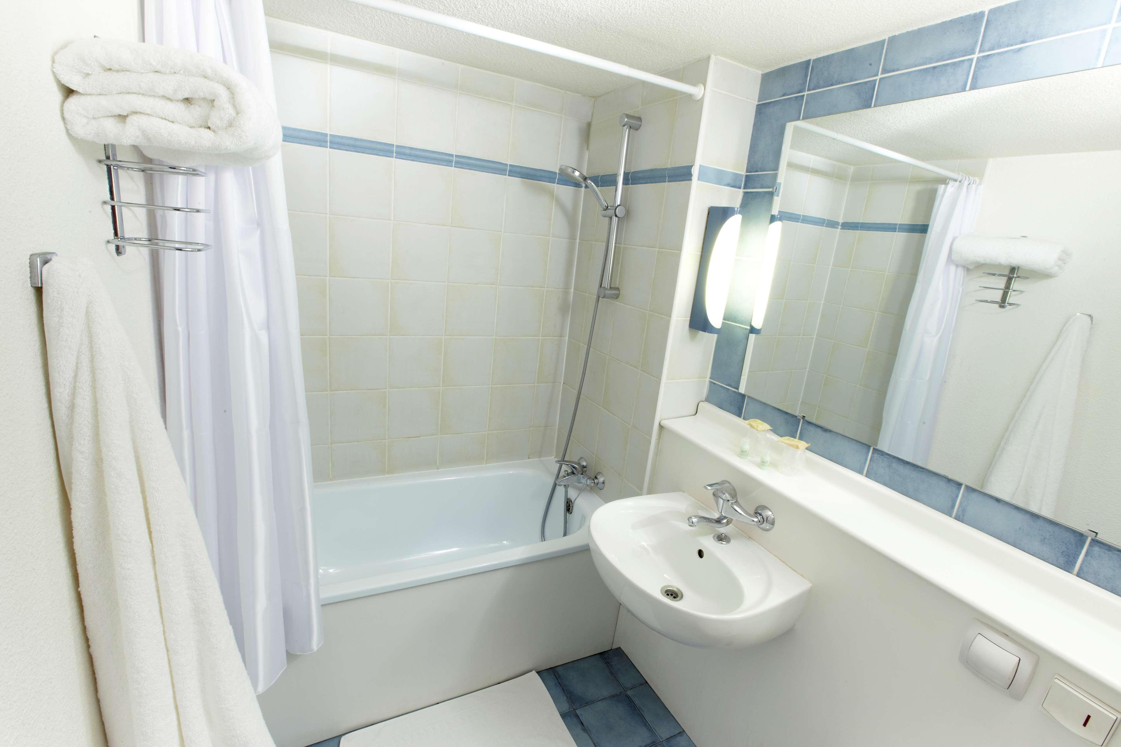 Hotel De La Briere Trignac Εξωτερικό φωτογραφία