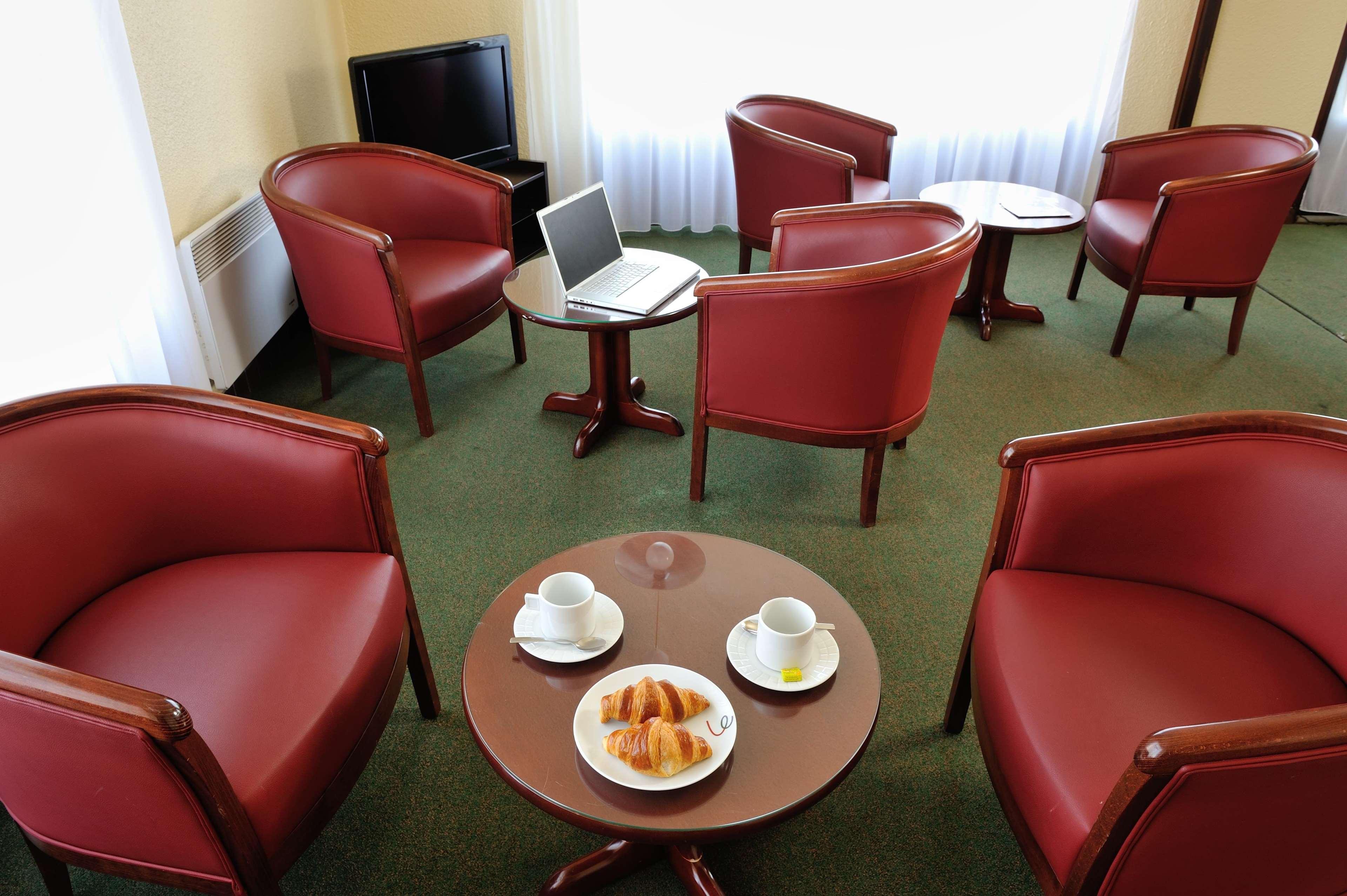 Hotel De La Briere Trignac Εξωτερικό φωτογραφία