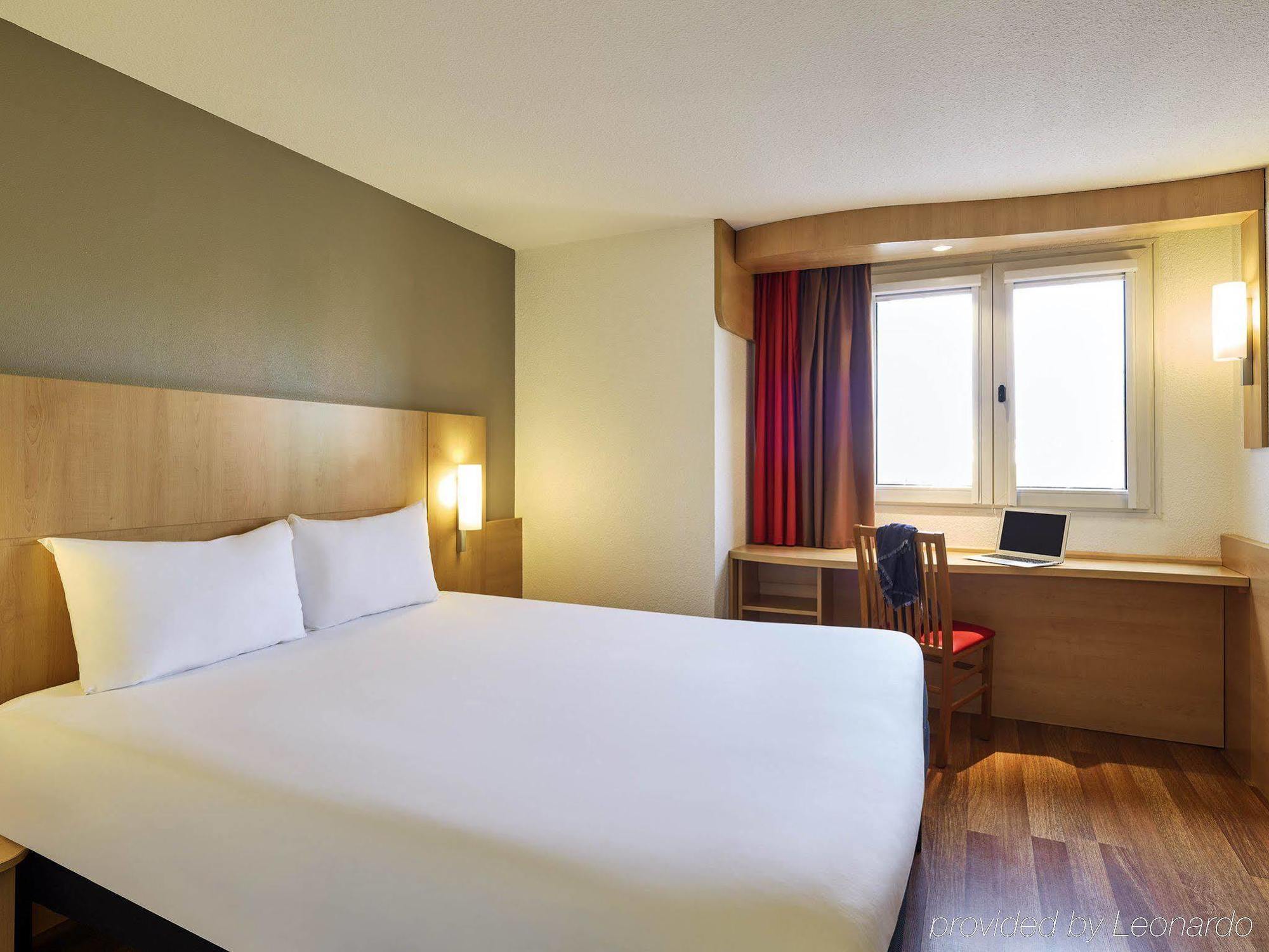 Hotel De La Briere Trignac Εξωτερικό φωτογραφία